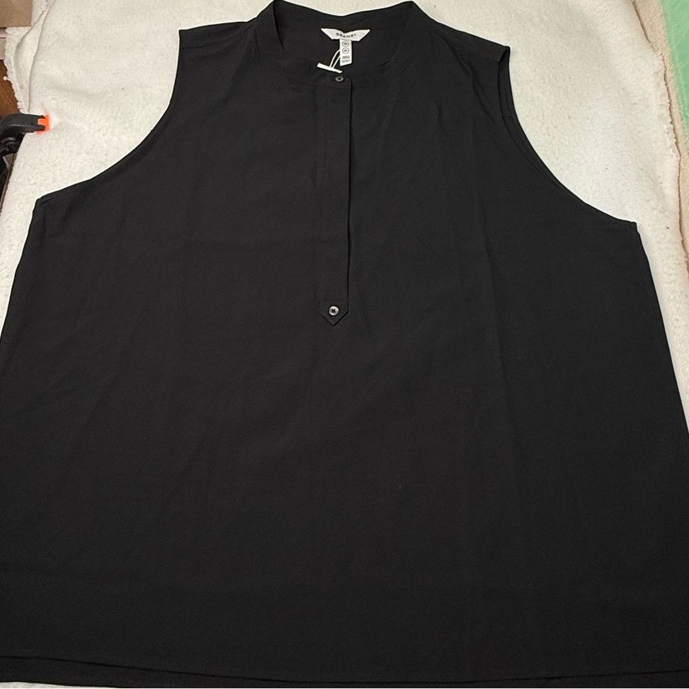 Spanx Women's Carefree Crepe Popover Sleeveless Blouse No-Show Coverage Black 3X - Picture 4 of 11